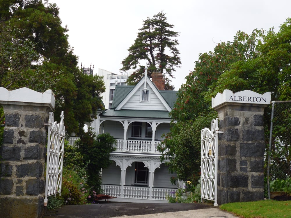 Alberton House Local Flavor Mt Albert Auckland, New Zealand
