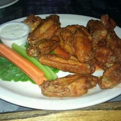 Harpo's Sports Grill logo