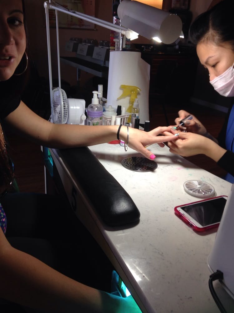 Vip Nails & Spa Nail Salons Rhawnhurst Philadelphia, PA Reviews
