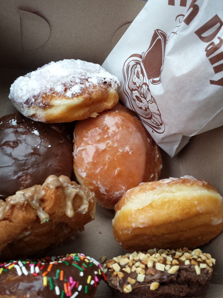 Chow’s Donuts Donuts Oceanside Oceanside, CA Reviews Photos