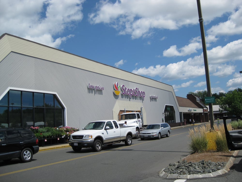 Outside Stop and Shop Springfield | Yelp