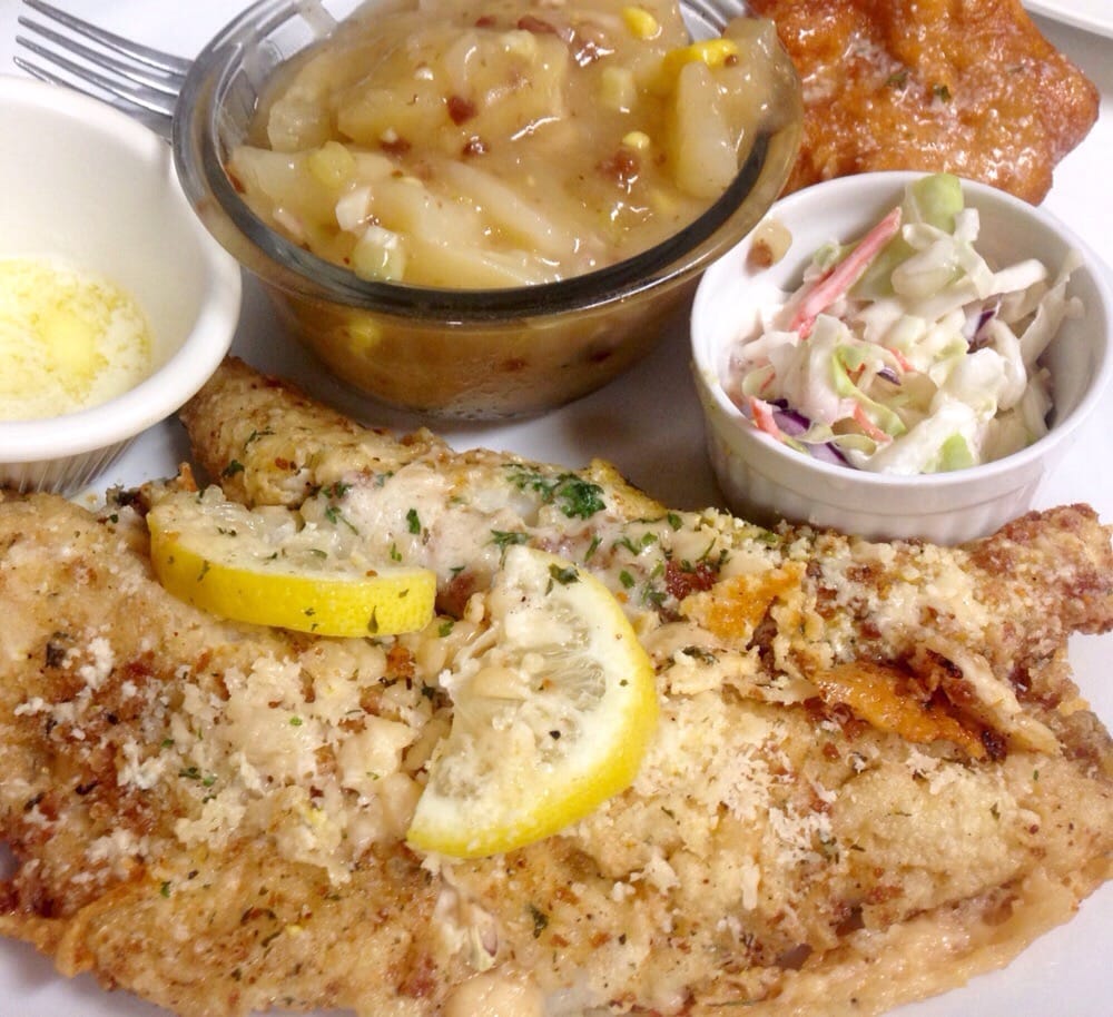 Rachels Roadside Bar and Grill 26 Photos Bars W17298 Spruce Rd