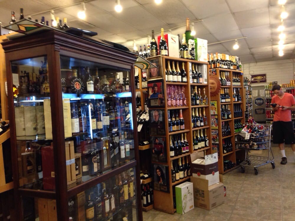 Plaza Liquors & Fine Wines 18 Photos Beer, Wine & Spirits