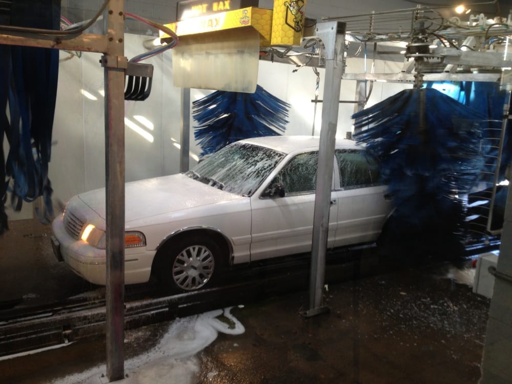 Speedy Bee Car Wash Davis Blvd63