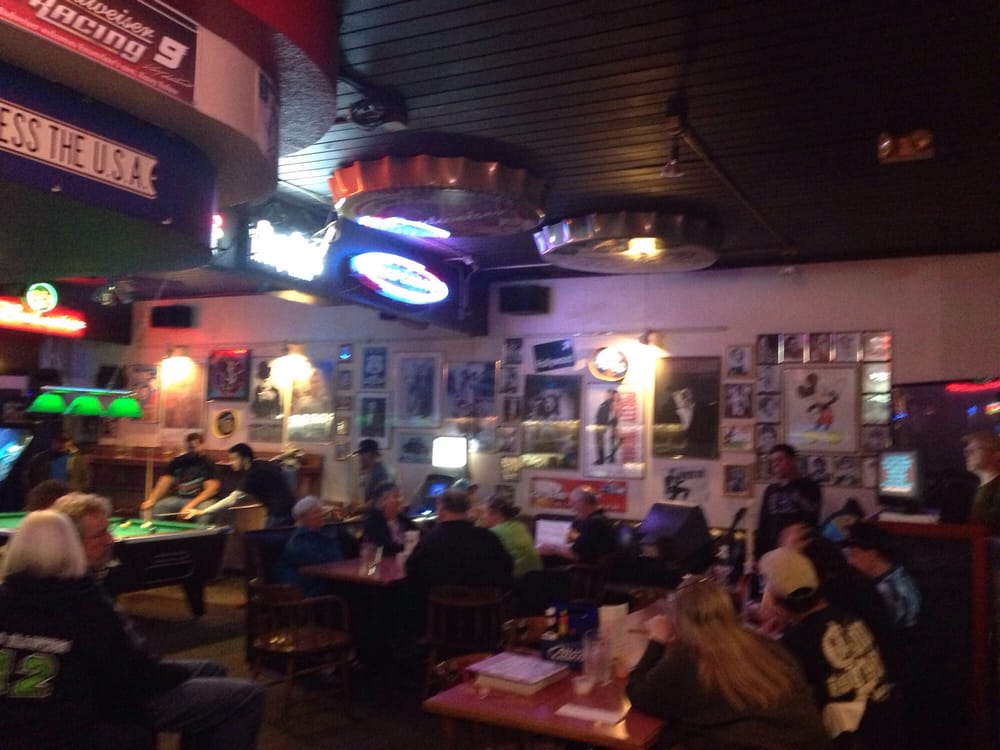 Star Bar & Grill Breakfast & Brunch 31216 Pacific Hwy S Federal