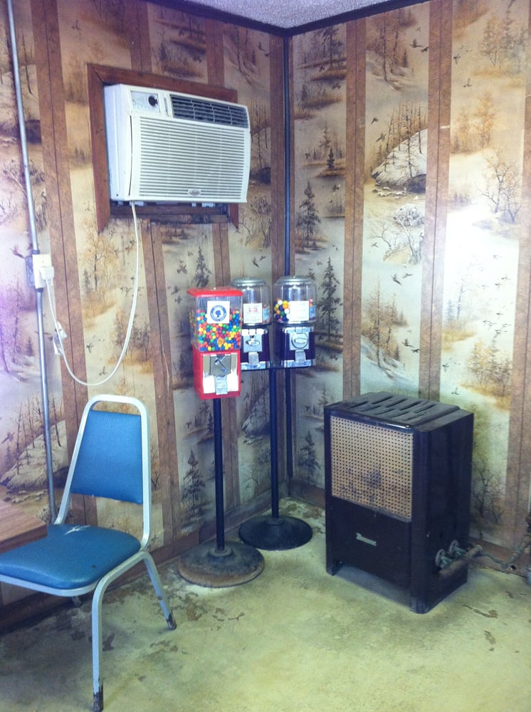 Craig’s Brothers Cafe Barbeque De Valls Bluff, AR Reviews