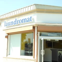 Laundreworks logo