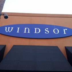 Women clothing stores. Windsor clothing store