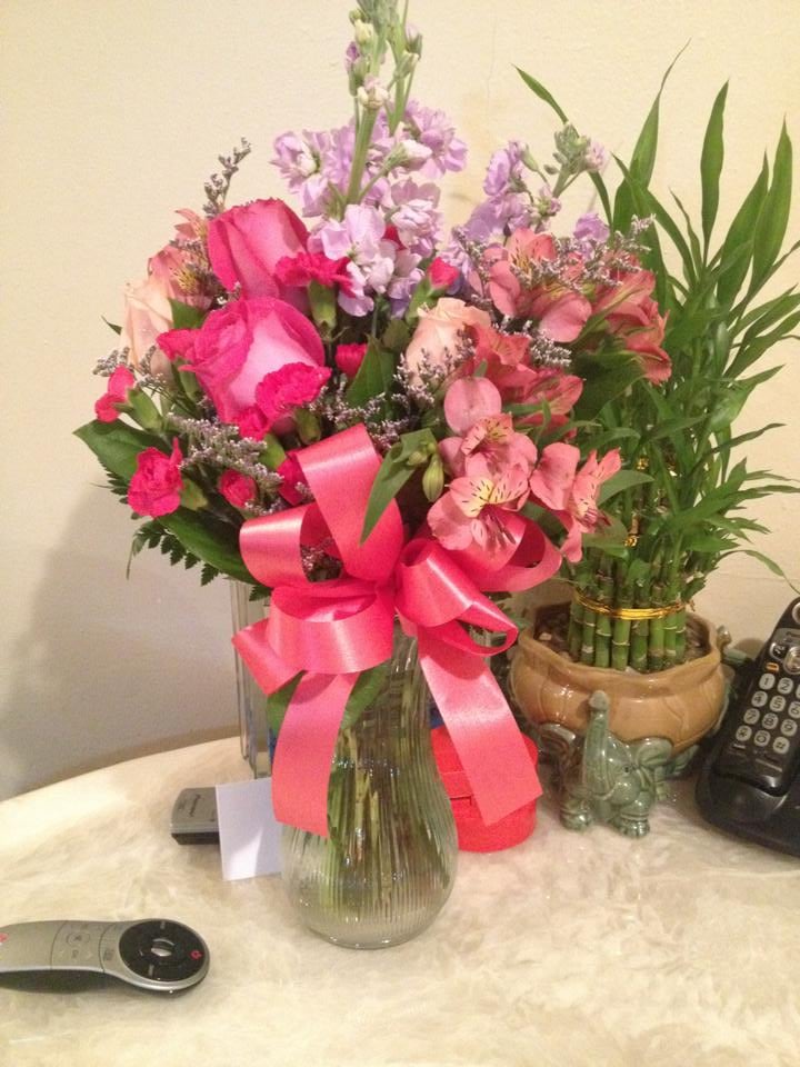 Danas Flower Shop Florists Forest Hills Forest Hills, NY