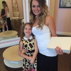 Wisteria Bridal Salon logo