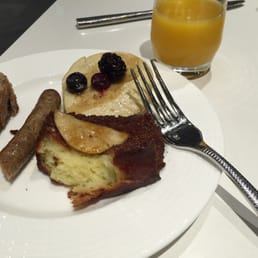 OMG, crispy French toast. Decadent. Might as well call Southern deep-fried bread with butter and sweet stuff.