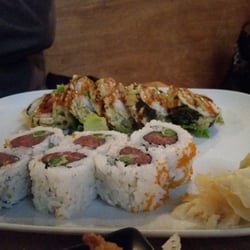 Moshi Moshi Sushi logo