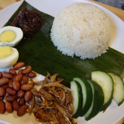 Makan Malaysian Cafe logo