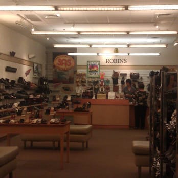 Robins Shoe Store Ala Moana Robins Shoe Store Ala Moana