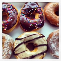 Dunkin Donuts logo