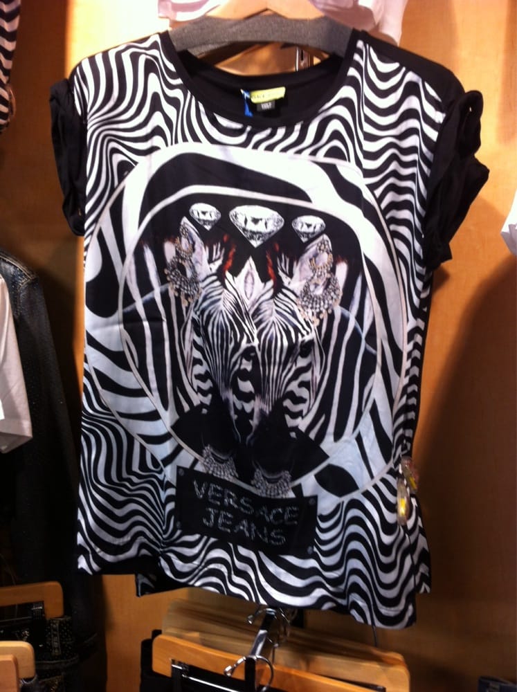 Focus clothing store. Clothing stores