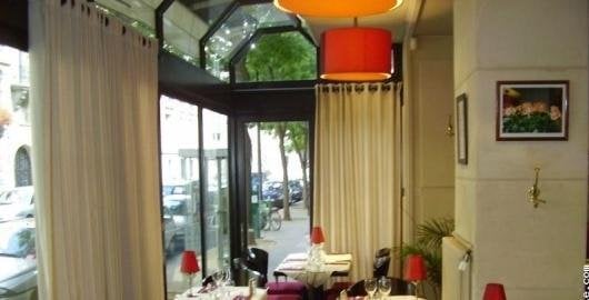Le Café Dumas