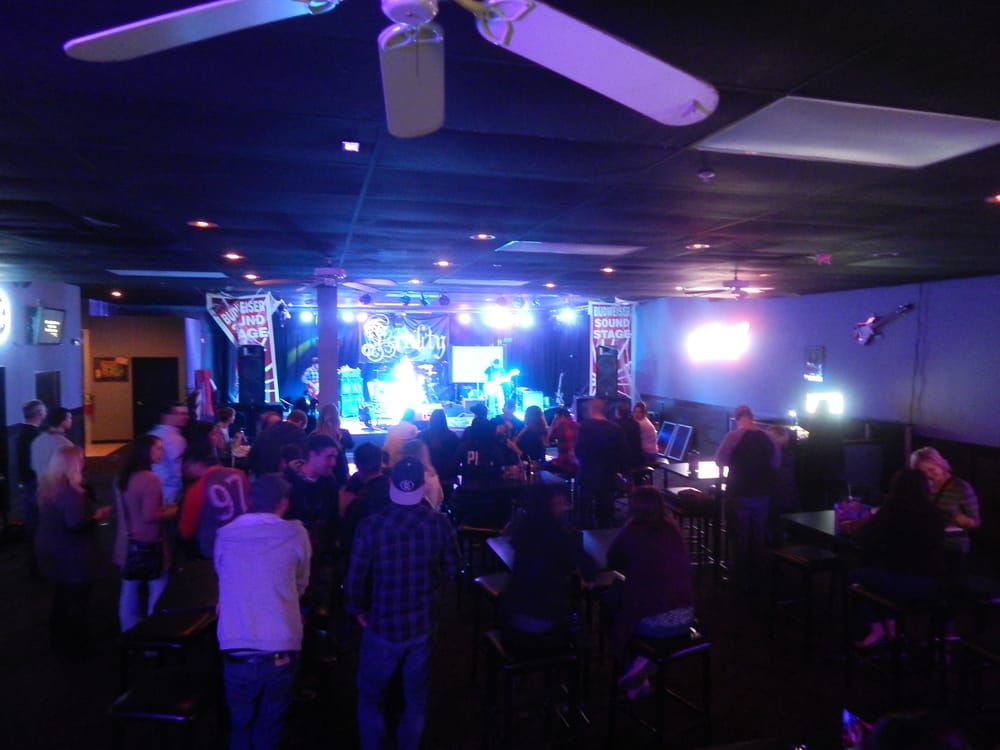 Q Bar 12 Photos Pool Halls 8109 S Cass Ave Darien, IL Reviews