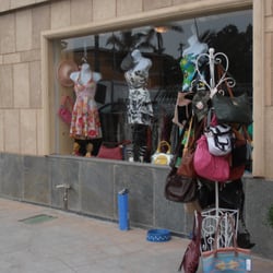 Shopping Clothing Consignment Stores