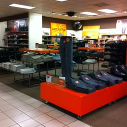 Photos for Old Navy Clothing Stores | Yelp