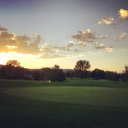 Foothills Grill logo