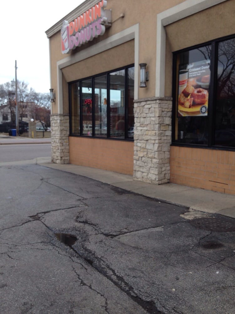 Dunkin’ Donuts Donuts Near North Side Chicago, IL Reviews
