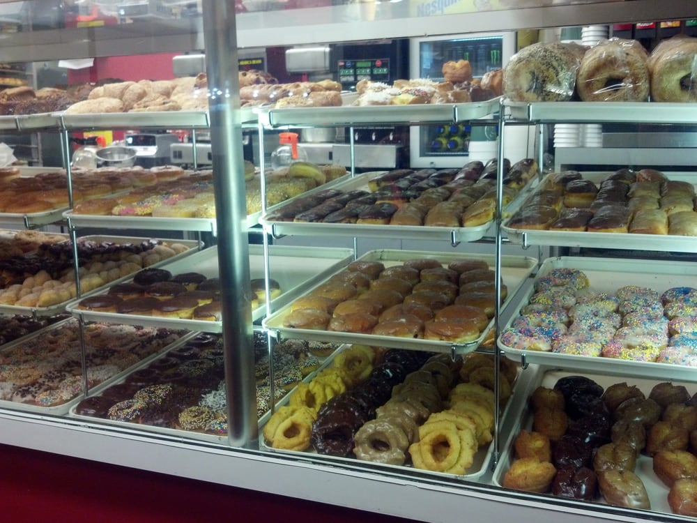 Yum Yum Donuts CLOSED Donuts Woodland Hills Woodland Hills, CA