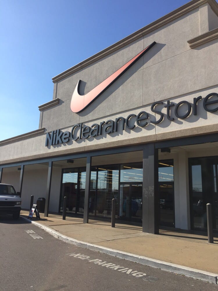 nike outlet store memphis tn