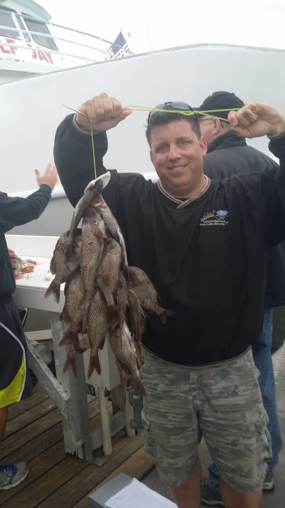 Queen Fleet Deep Sea Fishing Fishing Clearwater Beach Clearwater