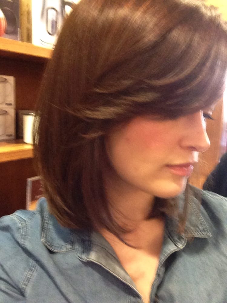 a bob haircut with side bangs by yelp a bob haircut with side bangs by yelp