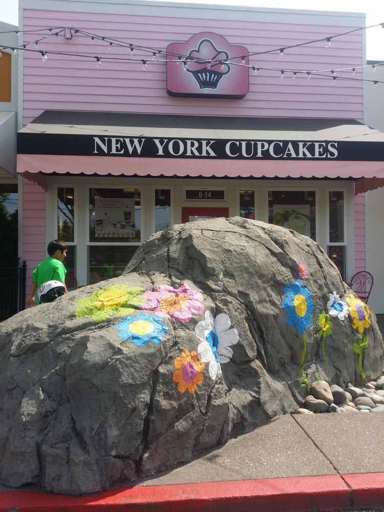 New York Cupcakes 85 Photos Bakeries Bellevue, WA Reviews Yelp