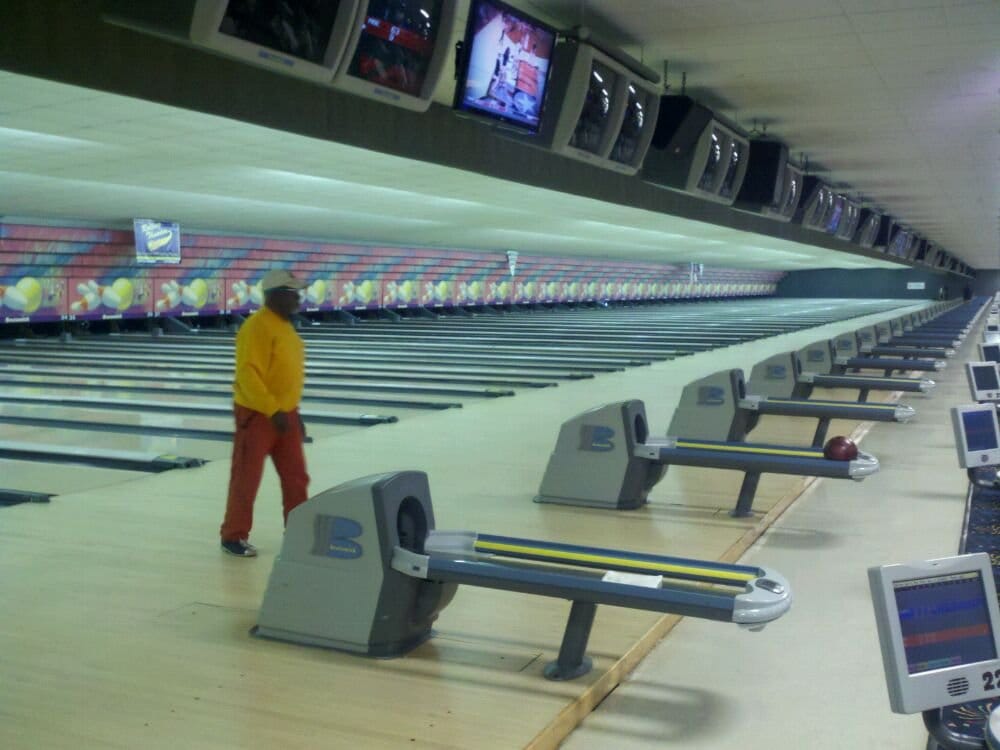 Freeway Lanes Bowling Wickliffe, OH Yelp