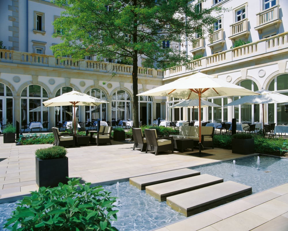 JFK Bar 16 Photos Cocktail Bars SachsenhausenNord Frankfurt