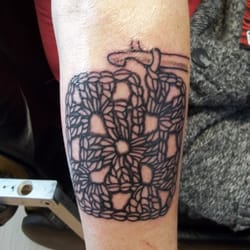 tattoo globus