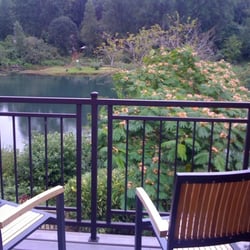 river lewis inn woodland jen
