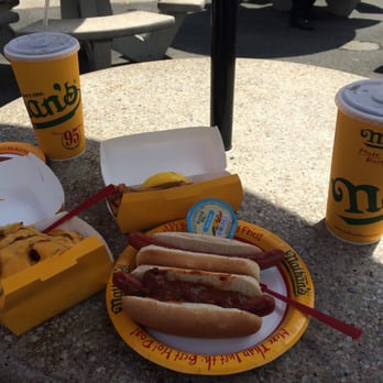 can dogs eat clams nathan s 841 photos 816 reviews dogs coney island ny can dogs eat clams nathan s 841 photos 816 reviews dogs coney island ny