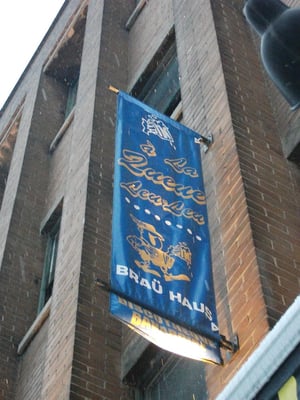 À La Queue Leu-leu Bräu Haus