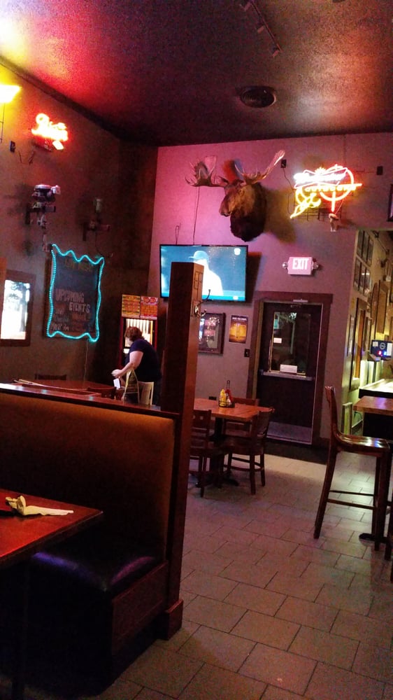 Shiners Bar and Grill American (Traditional) Lakeland, MN Reviews
