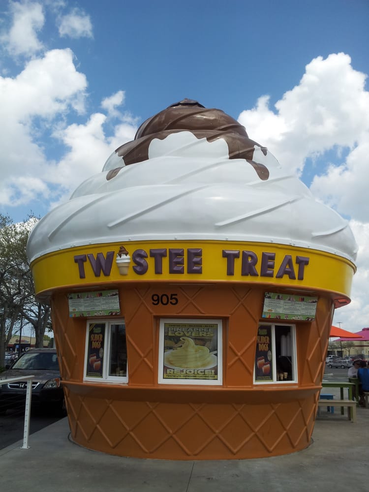 Twistee Treat Cypress DA' STYLISH FOODIE