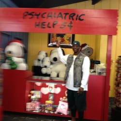 Snoopy Headquarters logo