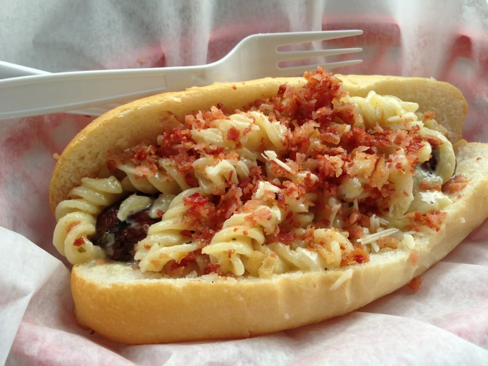 steve s dogs trooper smoked salsiccia topped with rotini alfredo bacon fried and steve s dogs trooper smoked salsiccia topped with rotini alfredo bacon fried and