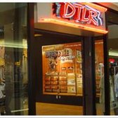 Dtlr clothing store