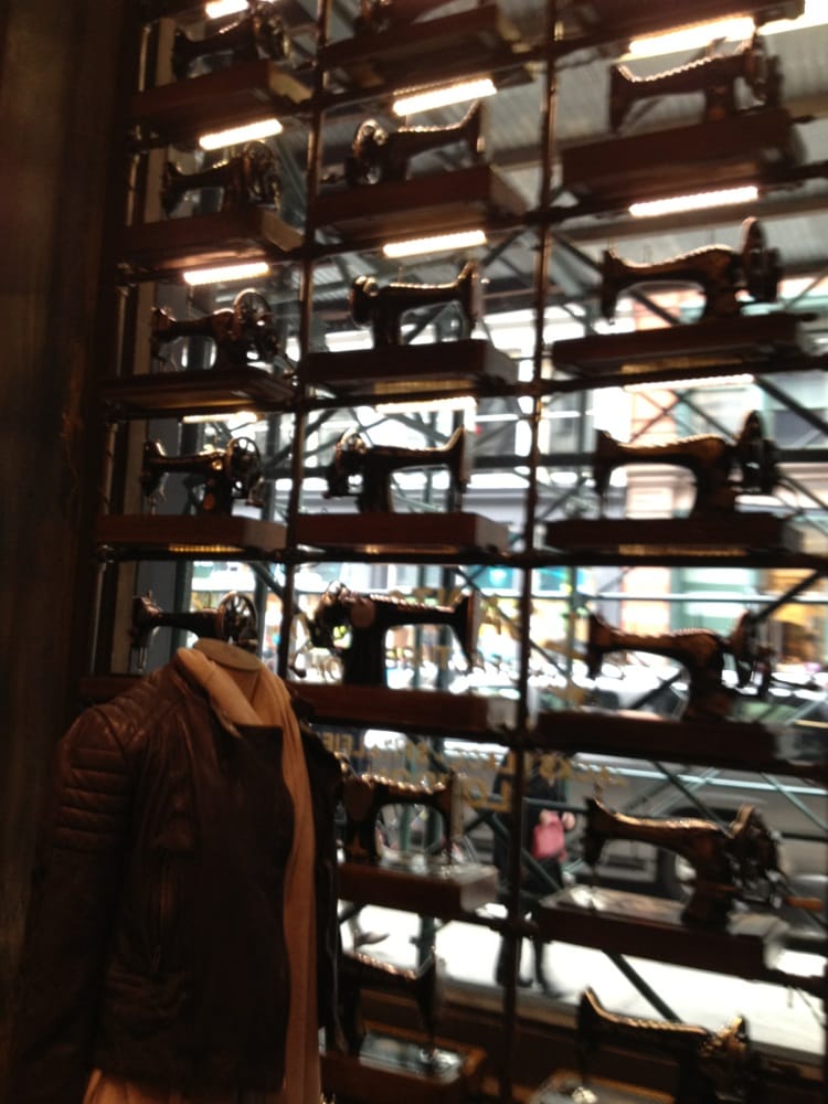 Clothing stores online. Clothing stores in chicago