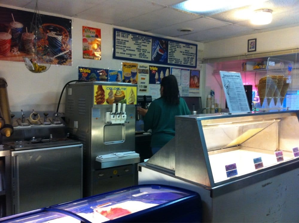 Twisters Soft Serve Ice Cream Ice Cream & Frozen Yogurt Bloomfield Pittsburgh, PA