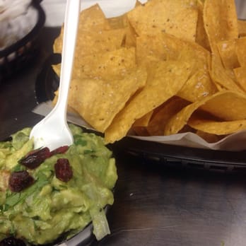 L' Patron Tacos - Chicago, IL, United States. Chips and guac. Best in town.