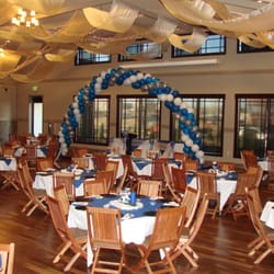 NOAH'S Event Venue logo