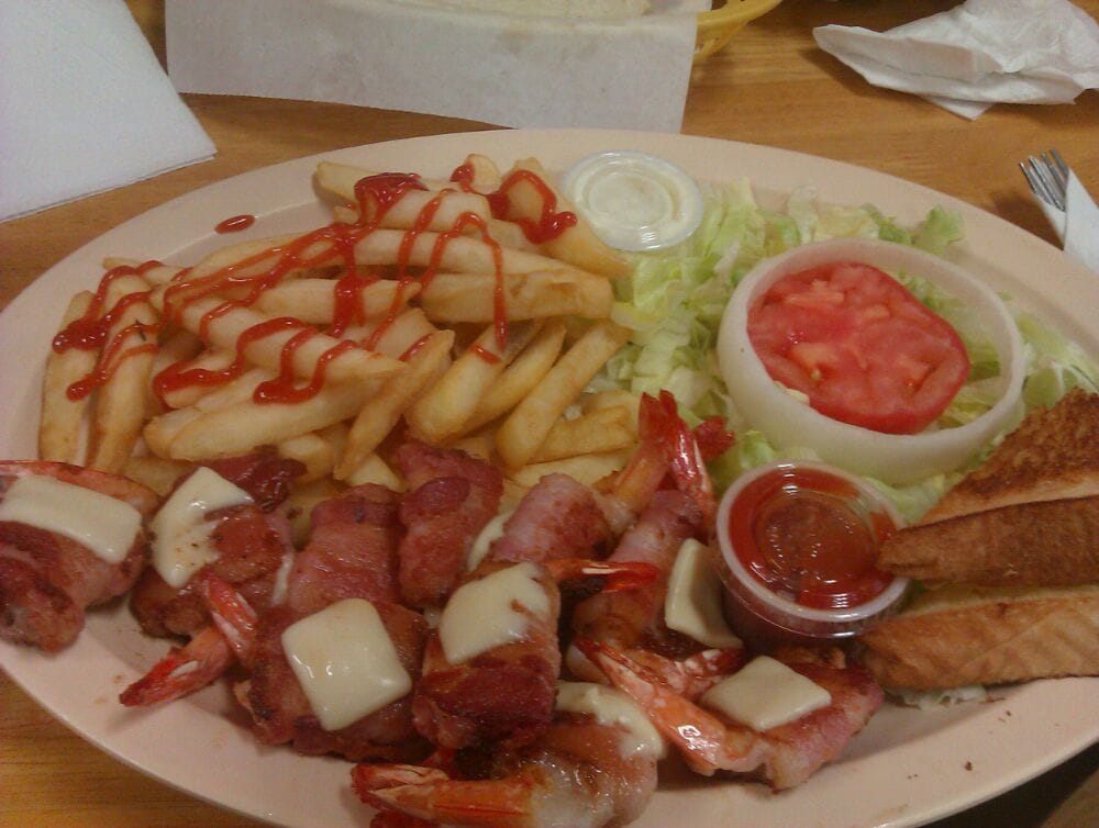 Blue Marlin Restaurant - Restaurants - 615 E US Highway 77 - San Benito