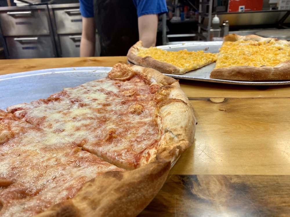 Ian's Pizza