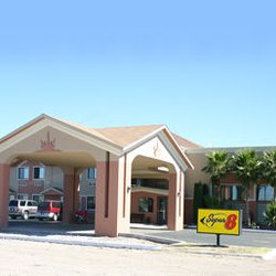 Super 8 By Wyndham Deming Nm Hotels 1217 Pine St Photo Of Super 8 By Wyndham Deming Nm United States