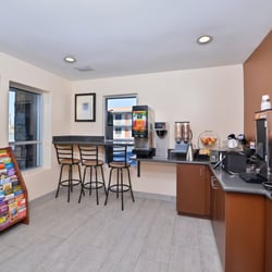 Americas Best Value Inn 27 Photos 26 Reviews Hotels 424 W Photo Of Americas Best Value Inn Phoenix Az United States